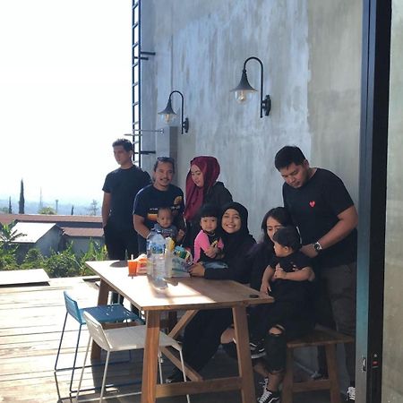 The Cendana Villa'Sバトゥ エクステリア 写真