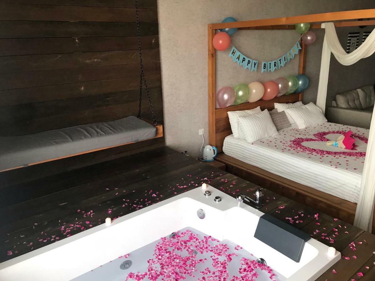 The Cendana Villa'Sバトゥ エクステリア 写真