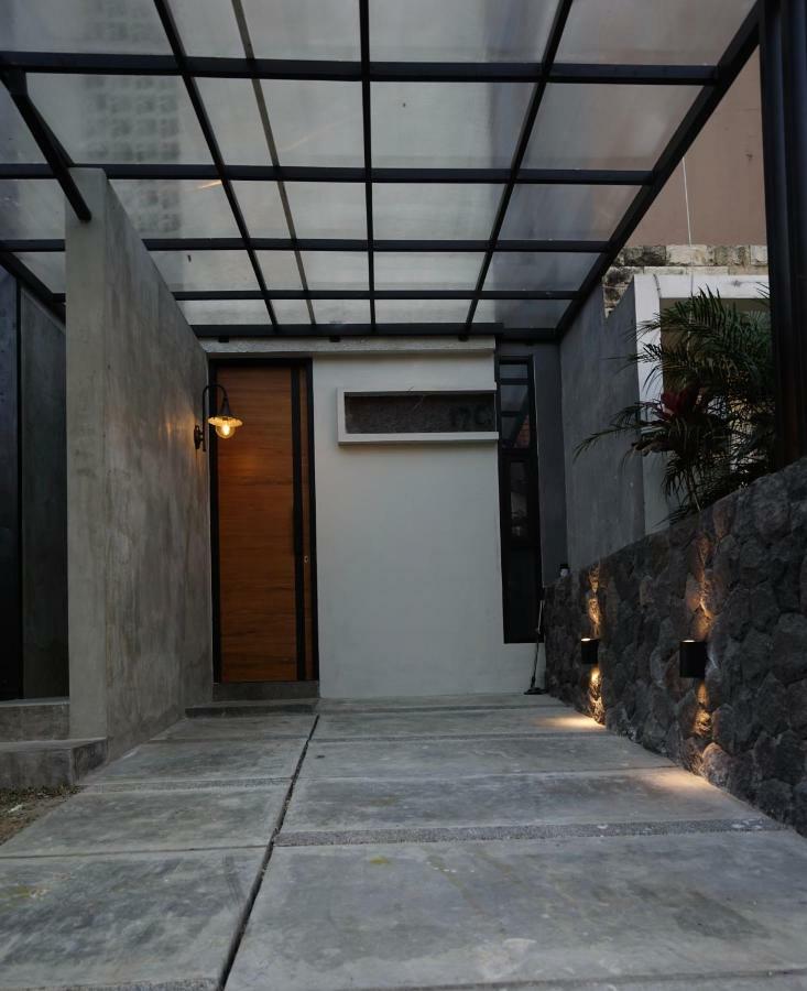 The Cendana Villa'Sバトゥ エクステリア 写真